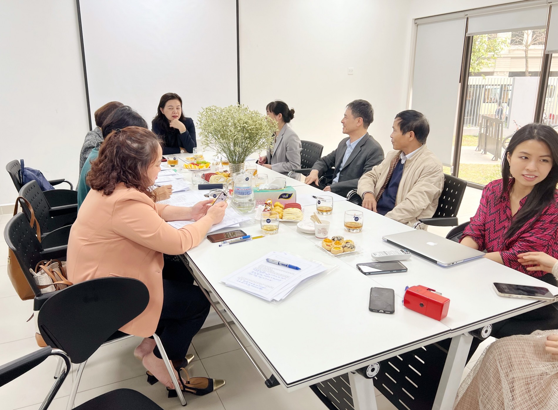 Đoàn GD&ĐT Hà Nội làm việc với trường THPT Lê Hồng Phong