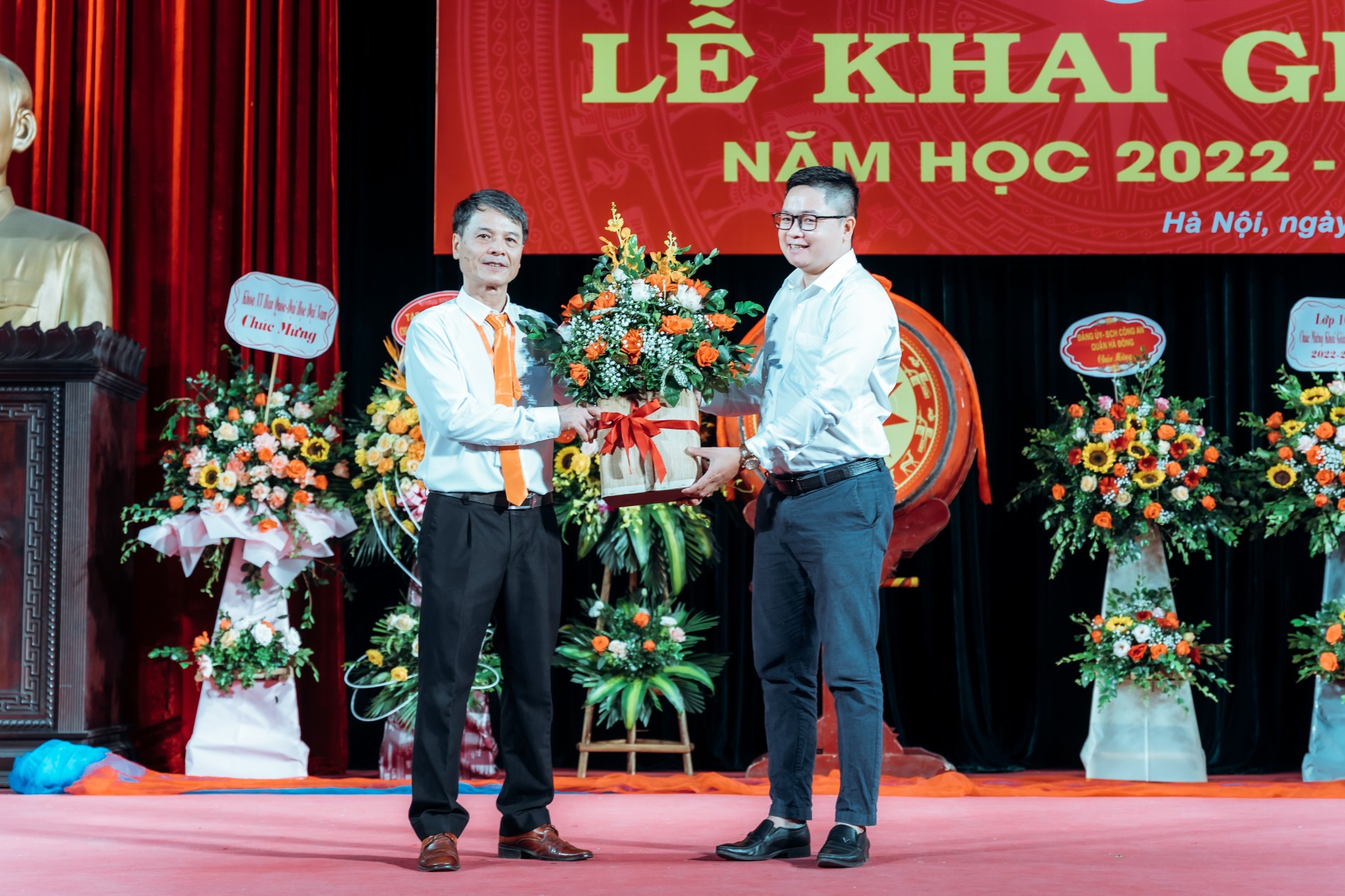 Lễ khai giảng năm học 2022-2023 của trường THPT Lê Hồng Phong