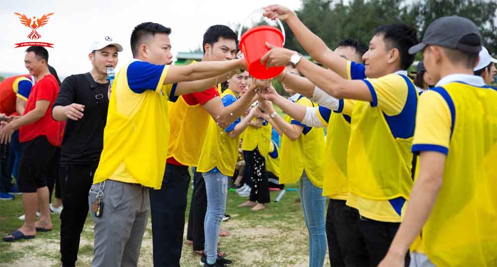 Trò chơi sinh hoạt ngoại khóa góp nước Trò chơi sinh hoạt ngoại khóa góp nước