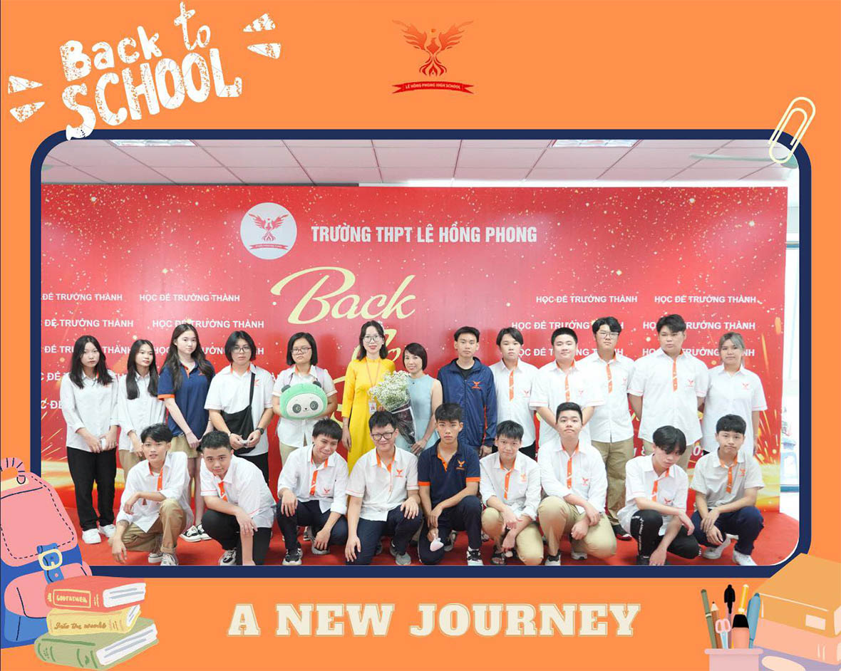 Học sinh rộn ràng nghệ ngày tựu trường