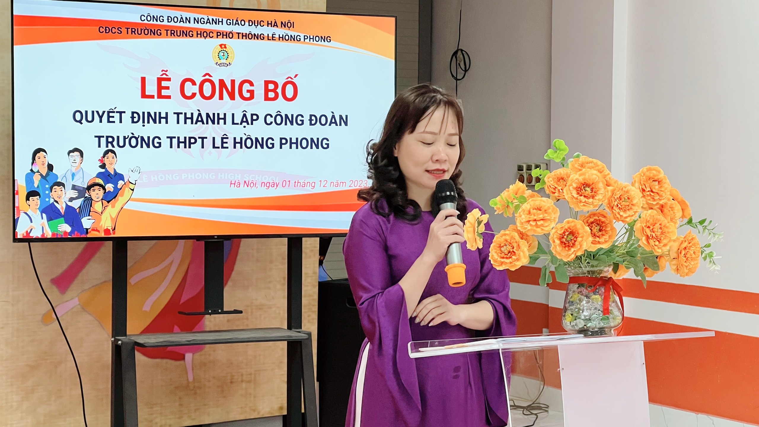 Hình ảnh trong buổi lễ thành lập Công đoàn trường Lê Hồng Phong Hình ảnh trong buổi lễ thành lập Công đoàn trường Lê Hồng Phong
