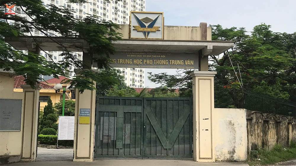 Trường THPT Trung Văn Trường THPT Trung Văn