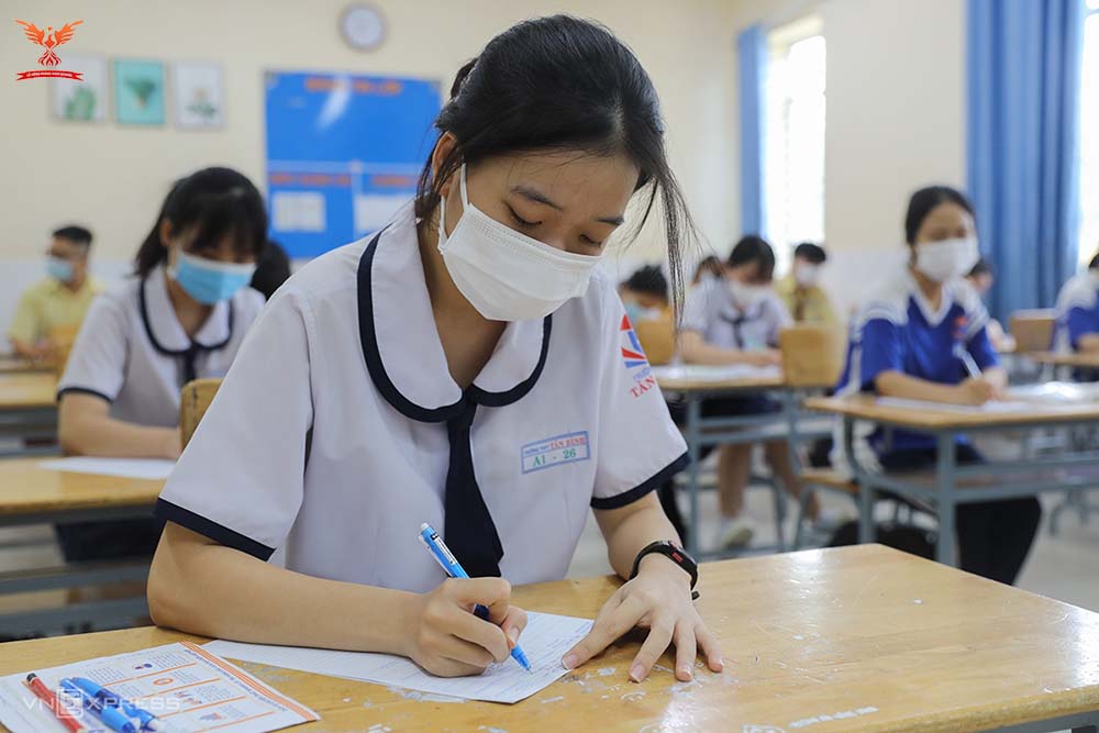 Học sinh lớp 12 cần làm gì để chuẩn bị cho kỳ thi tốt nghiệp 2024