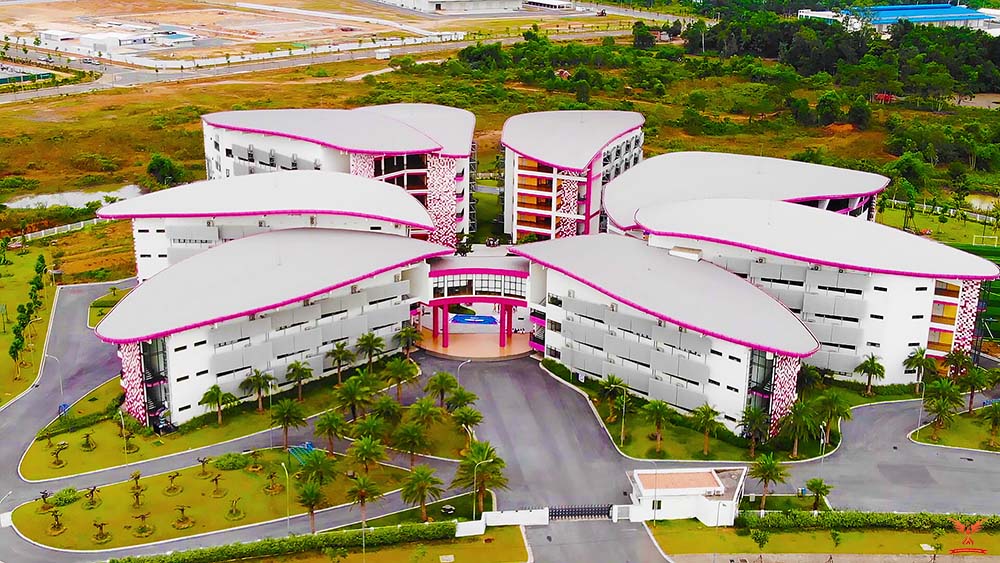 Trường phổ thông liên cấp TH School