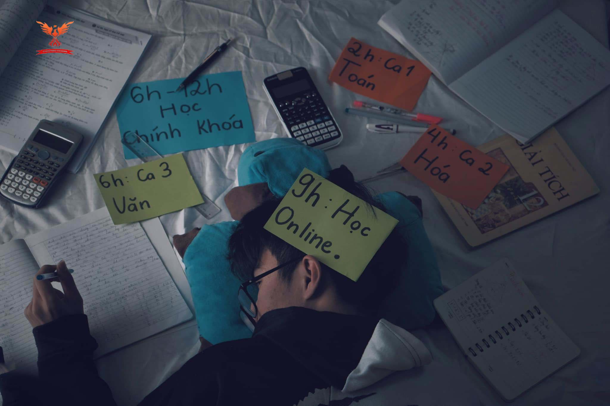 Áp lực thi cử