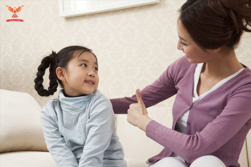 Cha mẹ nên làm gì để con chủ động nhận lỗi khi phạm sai lầm?