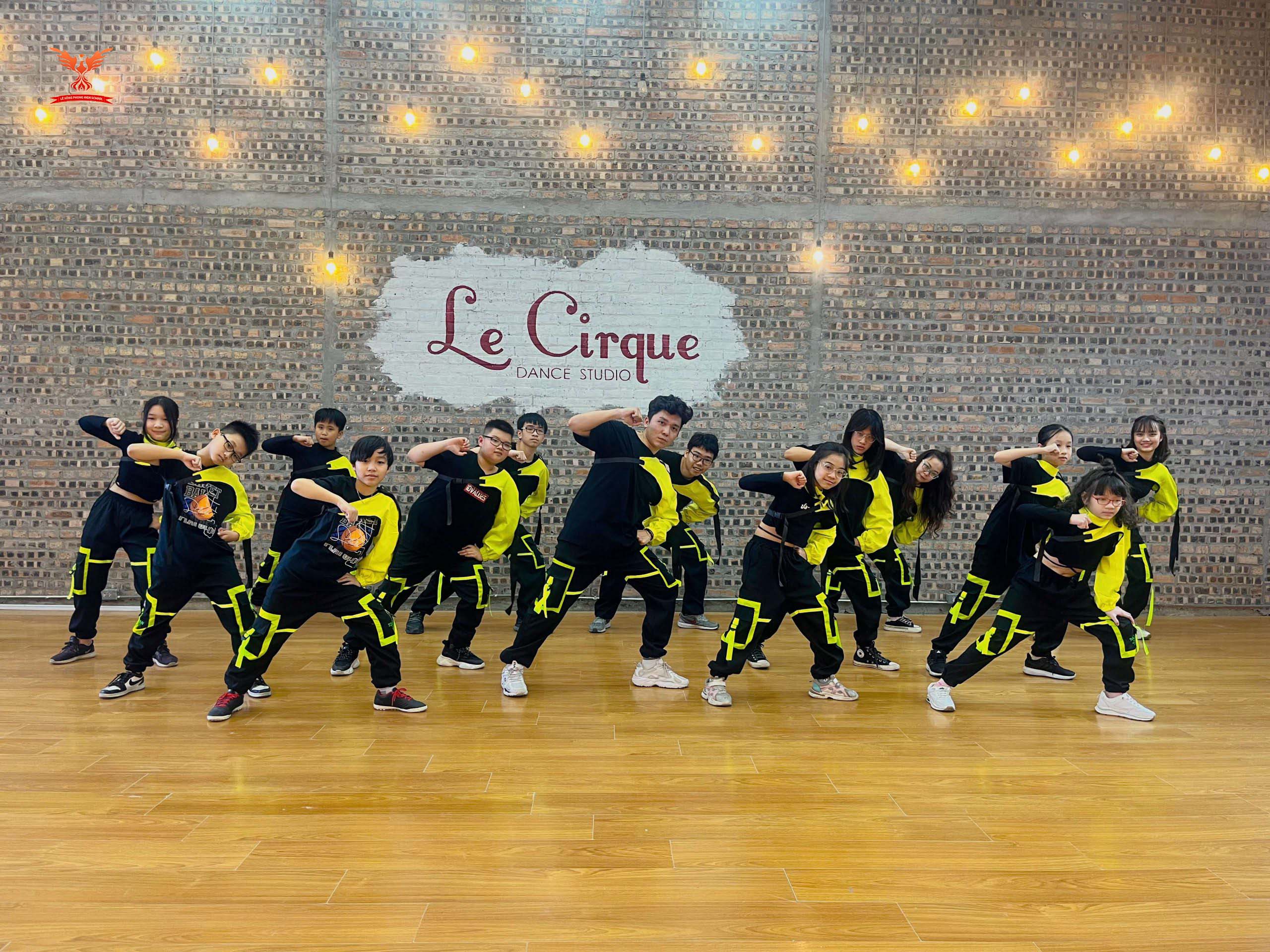 Trung Tâm Le Cirque Dance Studio