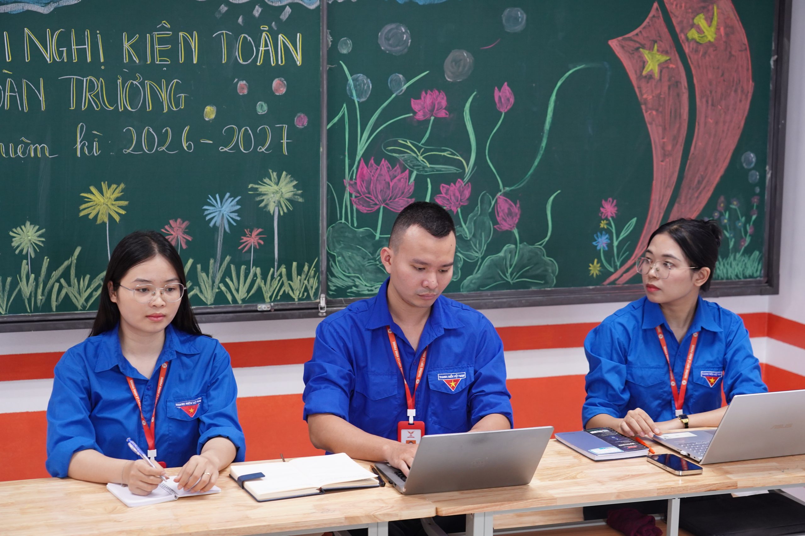 ĐOÀN TRƯỜNG THPT LÊ HỒNG PHONG TỔ CHỨC THÀNH CÔNG HỘI NGHỊ KIỆN TOÀN BAN CHẤP HÀNH NHIỆM KỲ 2026 – 2027